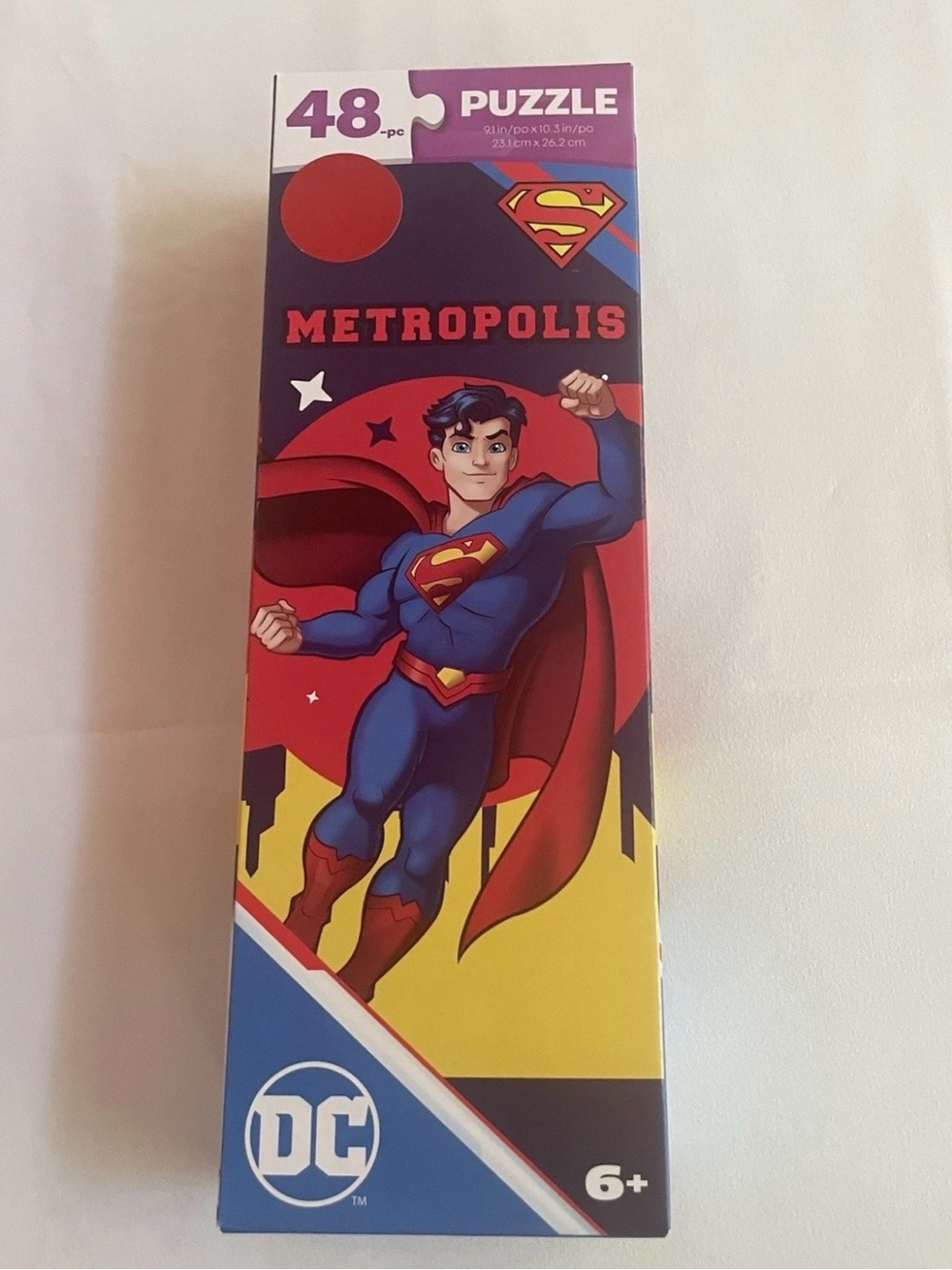 DC Metropolis Superman Puzzle - Red, Blue & Yellow
